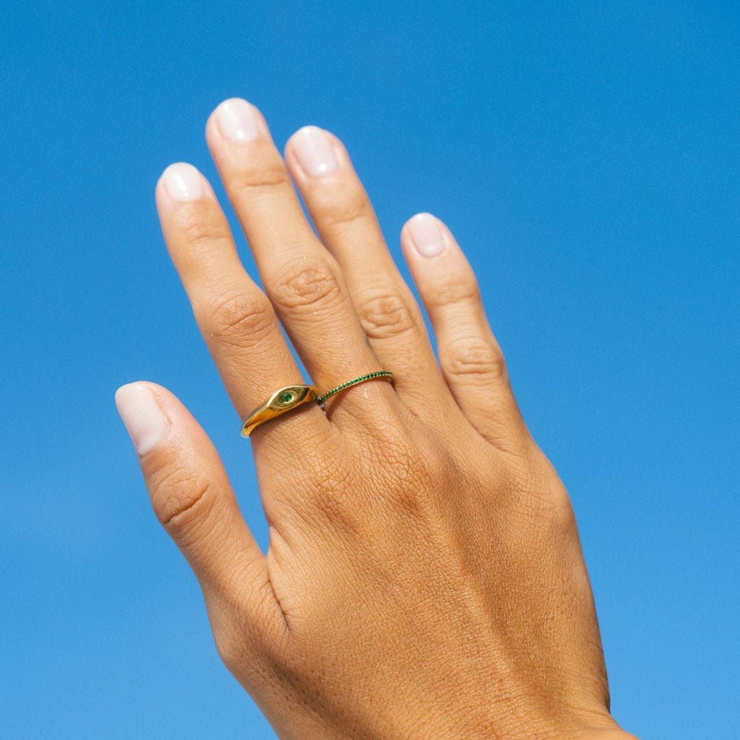 Anillo Cielo Verde con circonitas verdes — Carmen, Lucía & Rocío