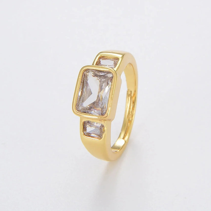 Anillo de contraste de circonita de lujo