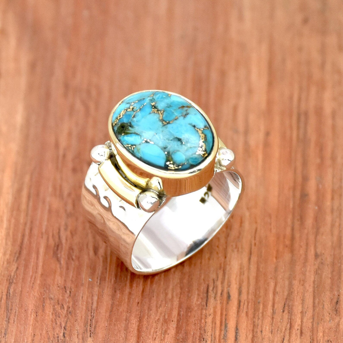 Anillo bohemio clásico de turquesa