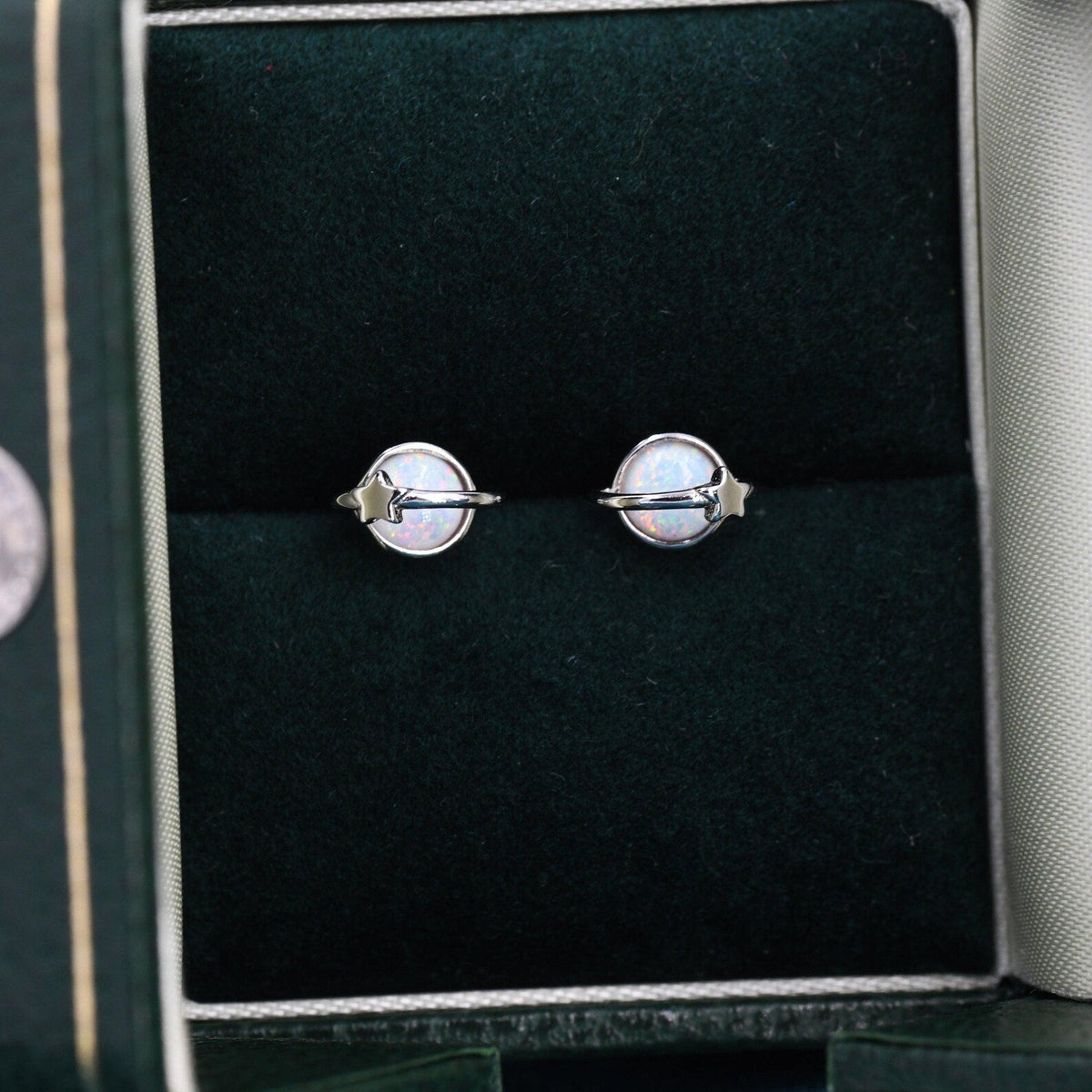 Pendientes vintage de plata con piedra de luna rosa – imagen 2