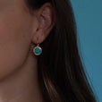 Pendientes dorados con piedra turquesa – imagen 2
