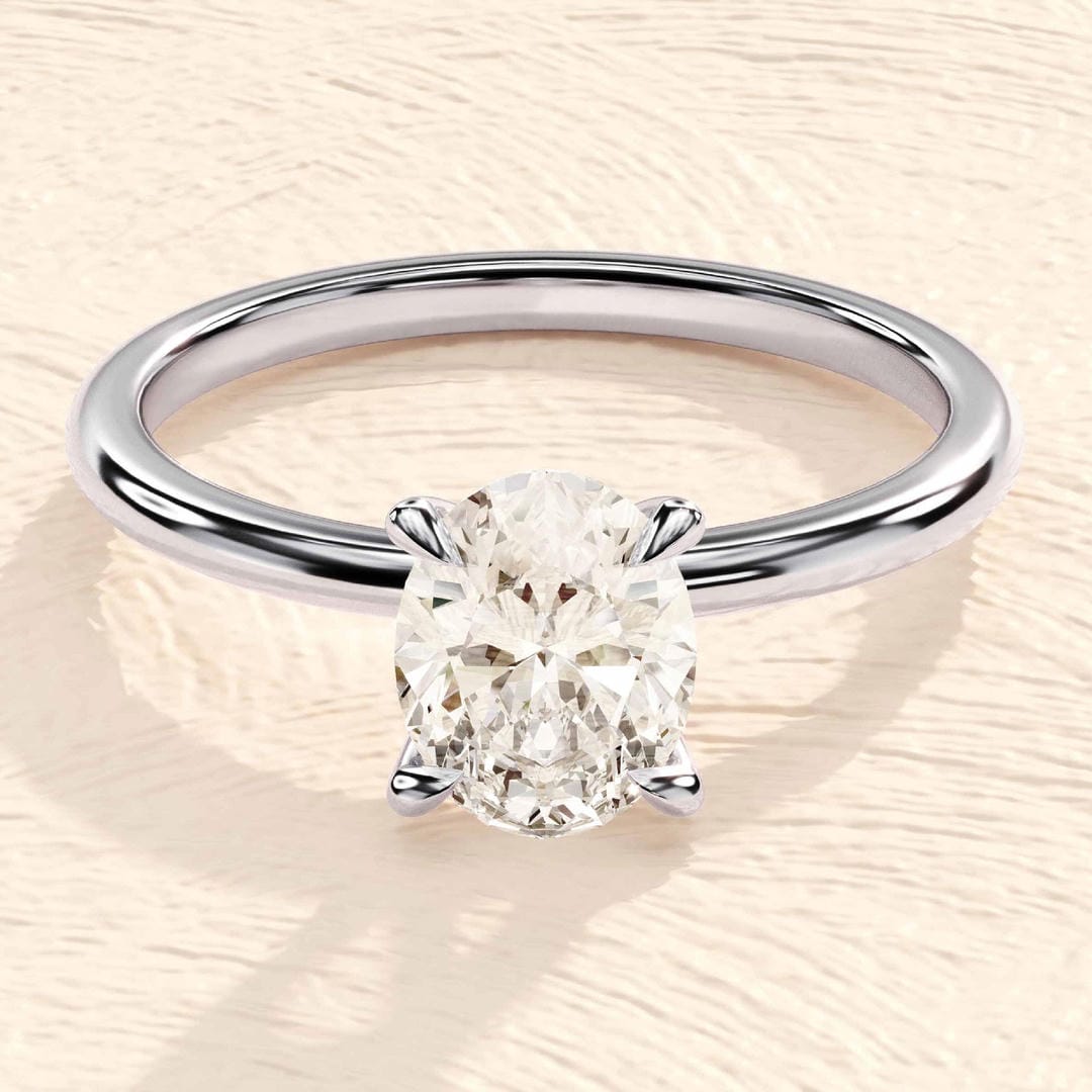 Anillo solitario clásico de talla ovalada – imagen 2