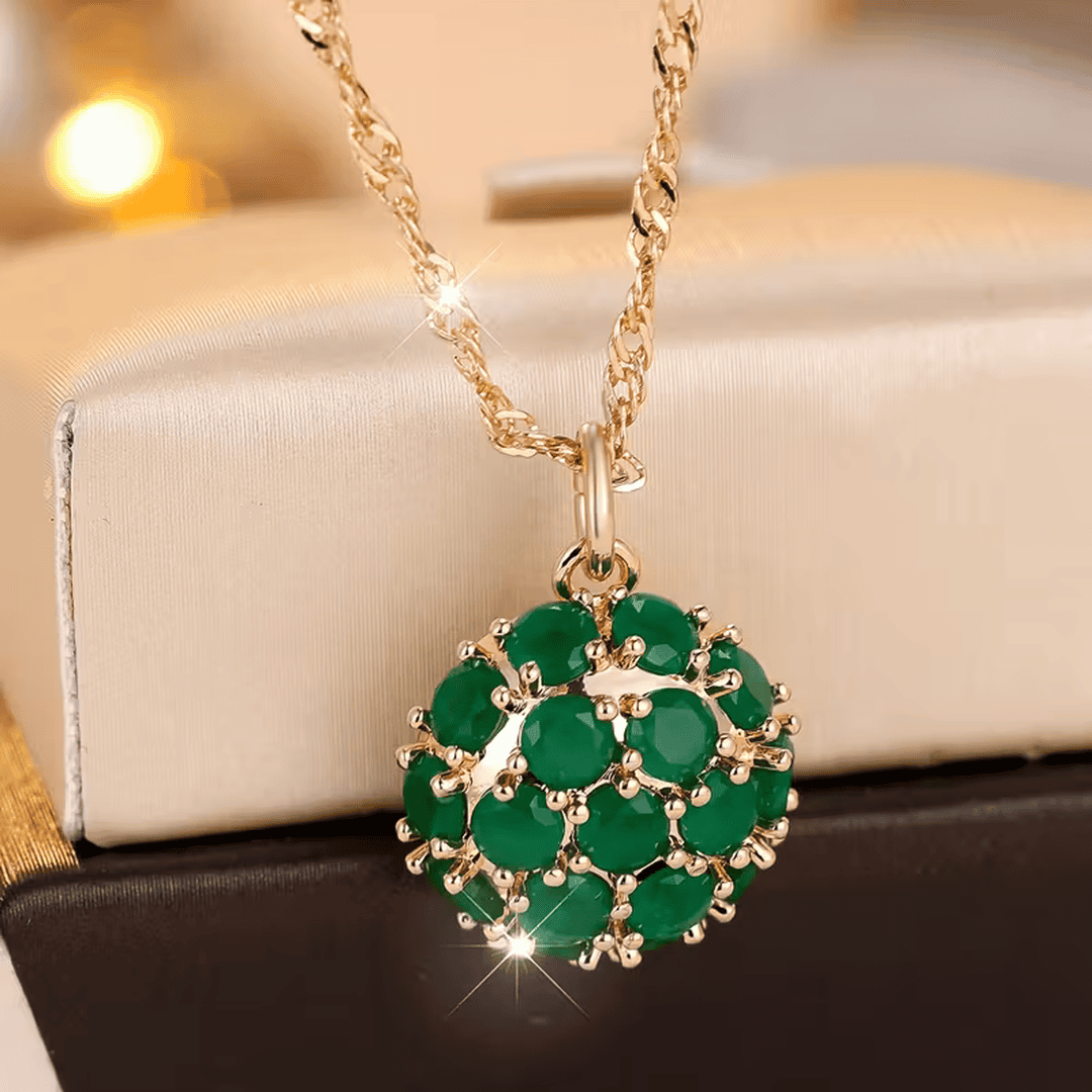 Collar Flor Celeste de esmeralda