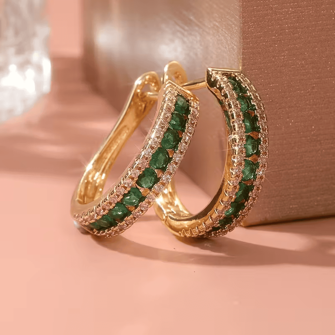 Pendientes elegantes con brillo esmeralda – imagen 4