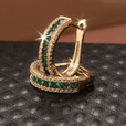 Pendientes elegantes con brillo esmeralda – imagen 2