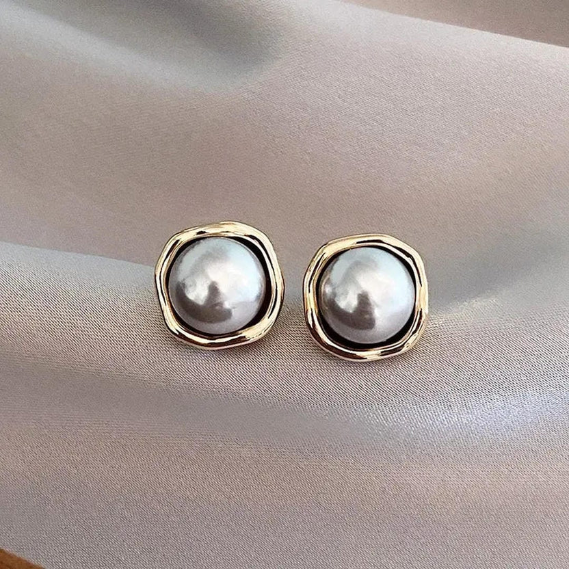 Pendientes de perla negra sofisticados