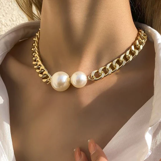 Collar elegante de doble perla