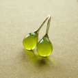 Pendientes vintage de cristal con gota de aceituna