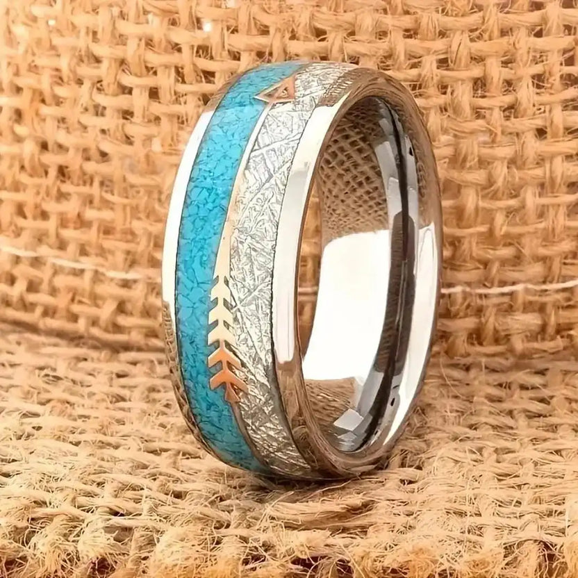 Anillo antiguo de esmalte y plata