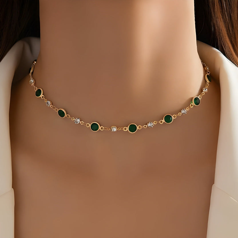 Collar colgante verde esmeralda