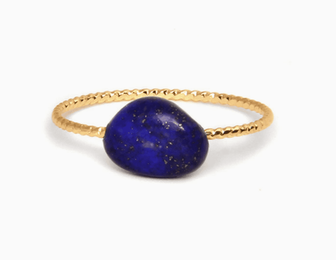 Anillo fino con piedras de colores – imagen 2
