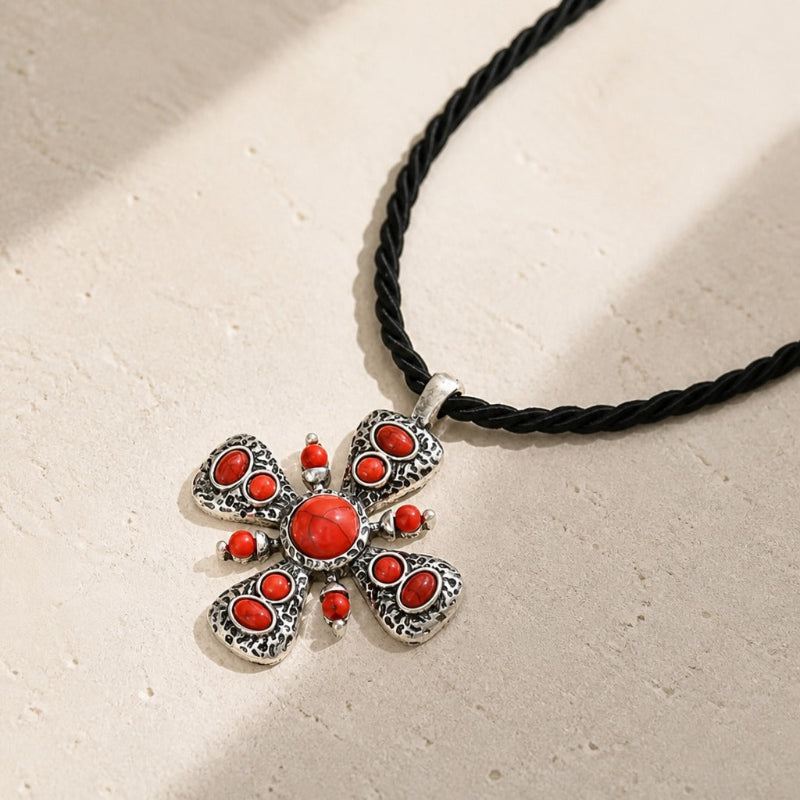 Collar bohemio de cruz turquesa – imagen 3