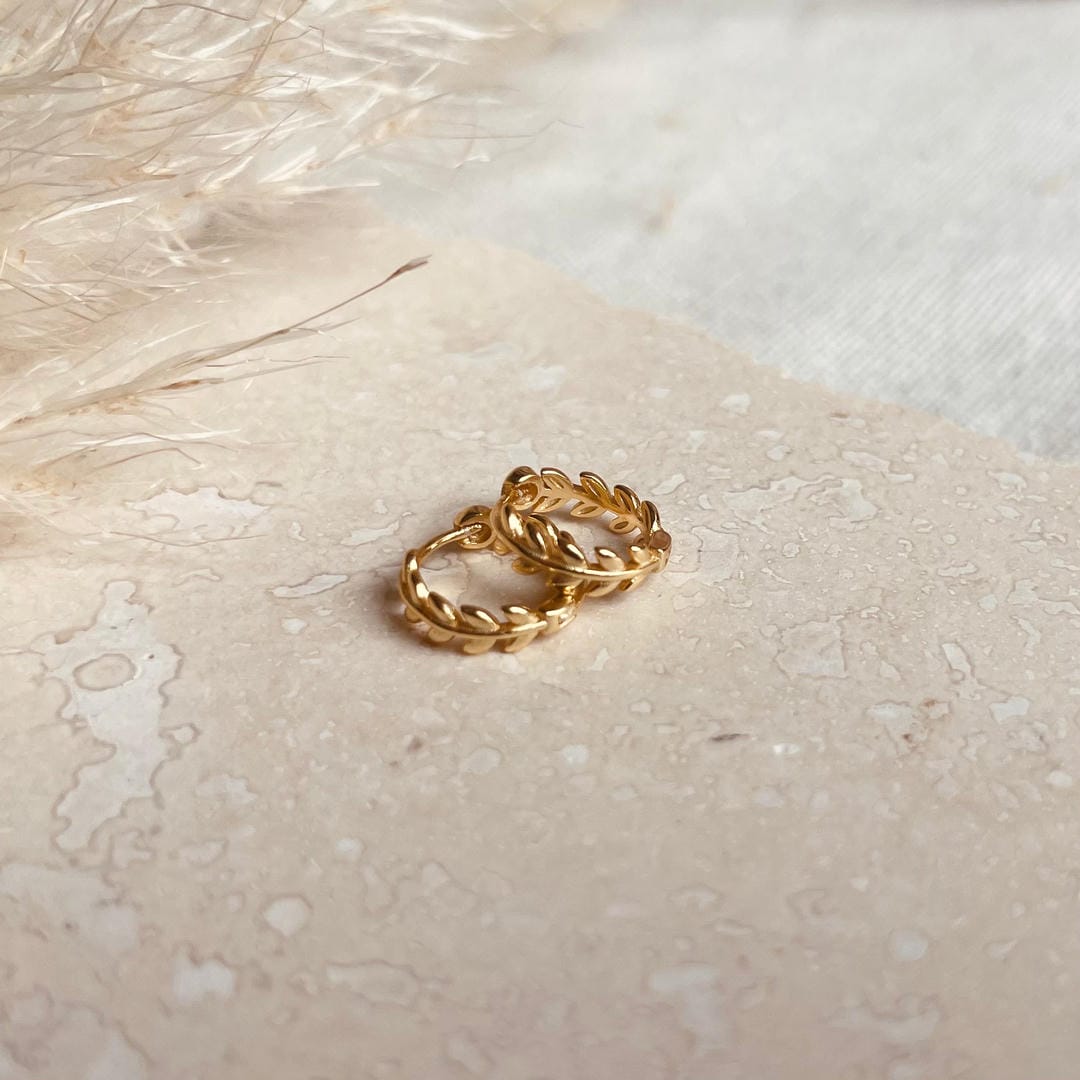 Aros dorados de laurel