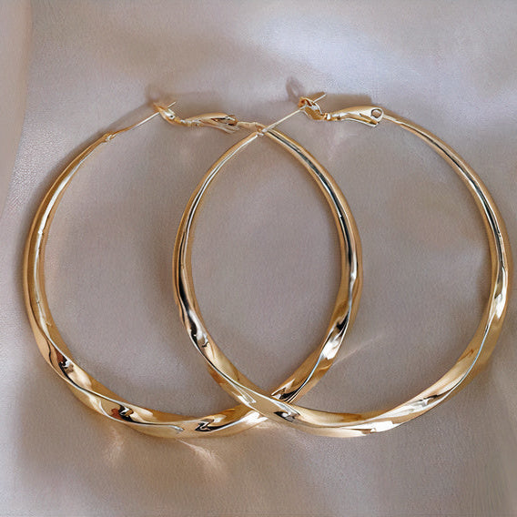 Pendientes aros dorados esenciales