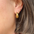 Pendientes de oro en gota para el día a día – imagen 3