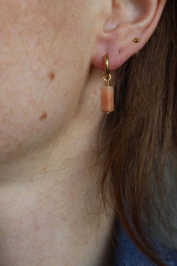 Pendientes de barra de piedra en tonos naturales – imagen 8