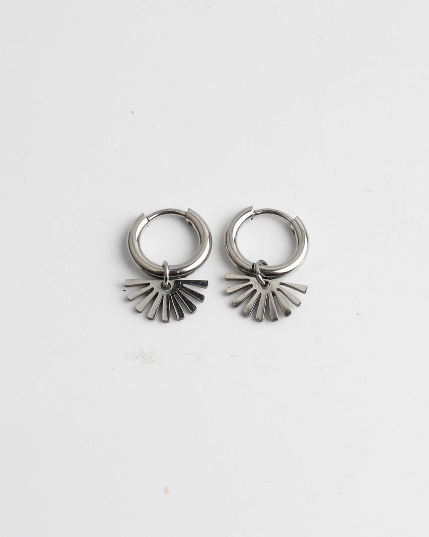 Pendientes de aro con colgante en abanico – imagen 2
