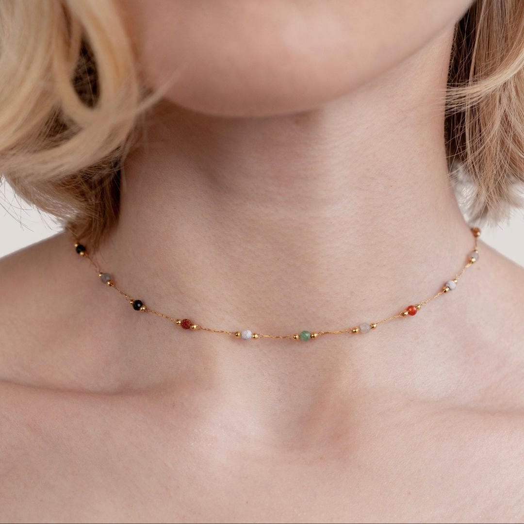 Collar de piedras preciosas de colores Aria – imagen 3