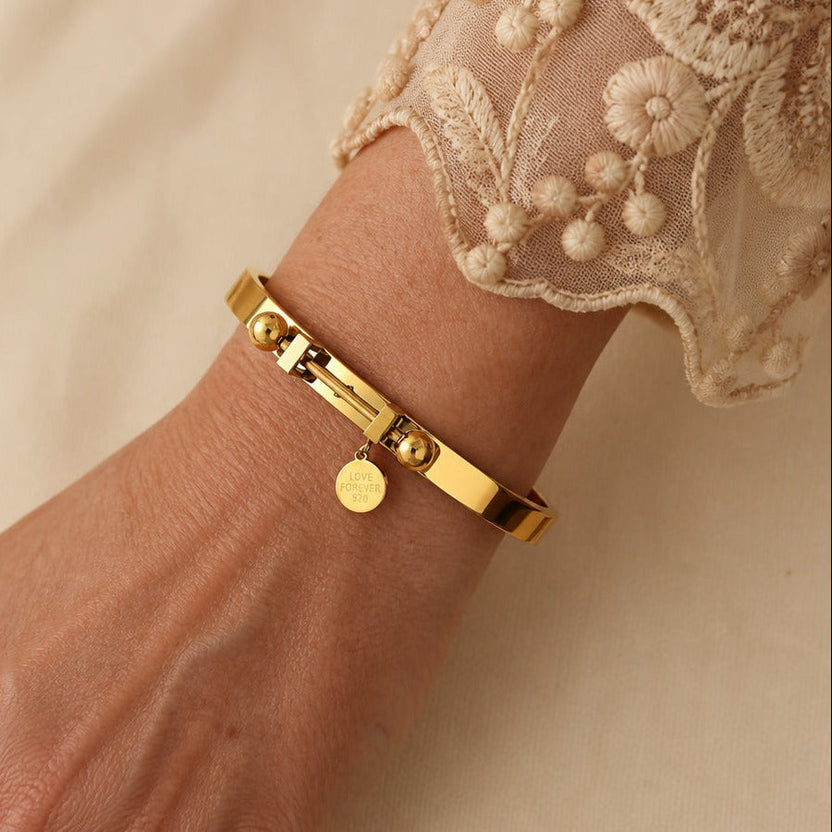 Pulsera Love Atelier de Carmen, Lucía & Rocío