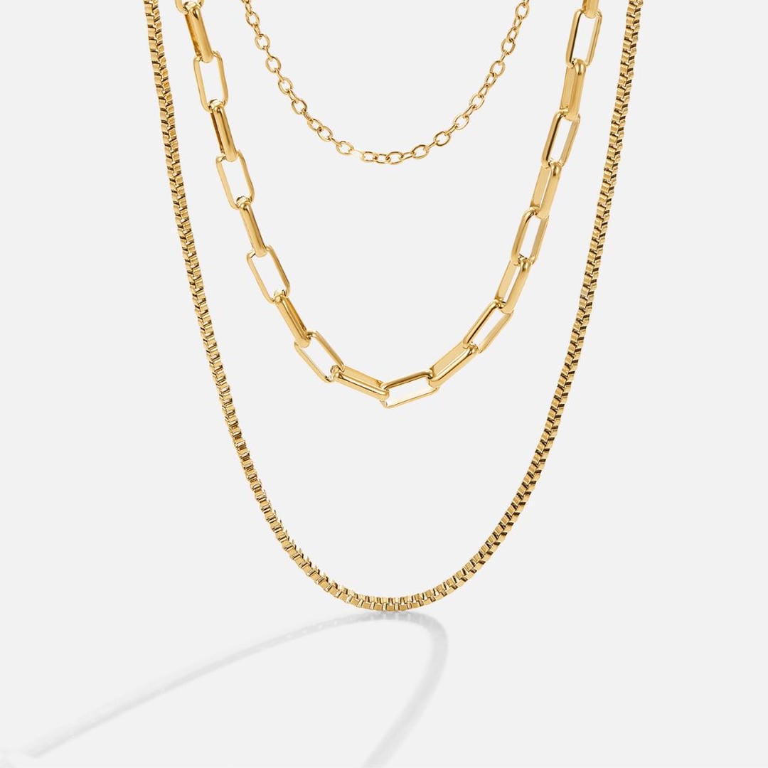 Collar Ava dorado en capas – imagen 2