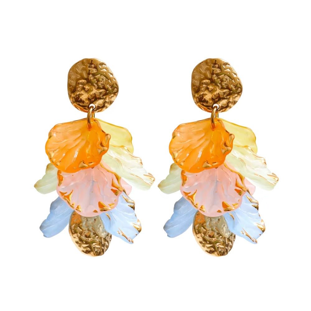 Pendientes delicados Pétalo de Luna — Carmen, Lucía & Rocío