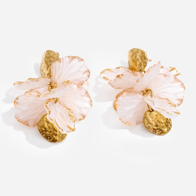 Pendientes delicados Pétalo de Luna — Carmen, Lucía & Rocío