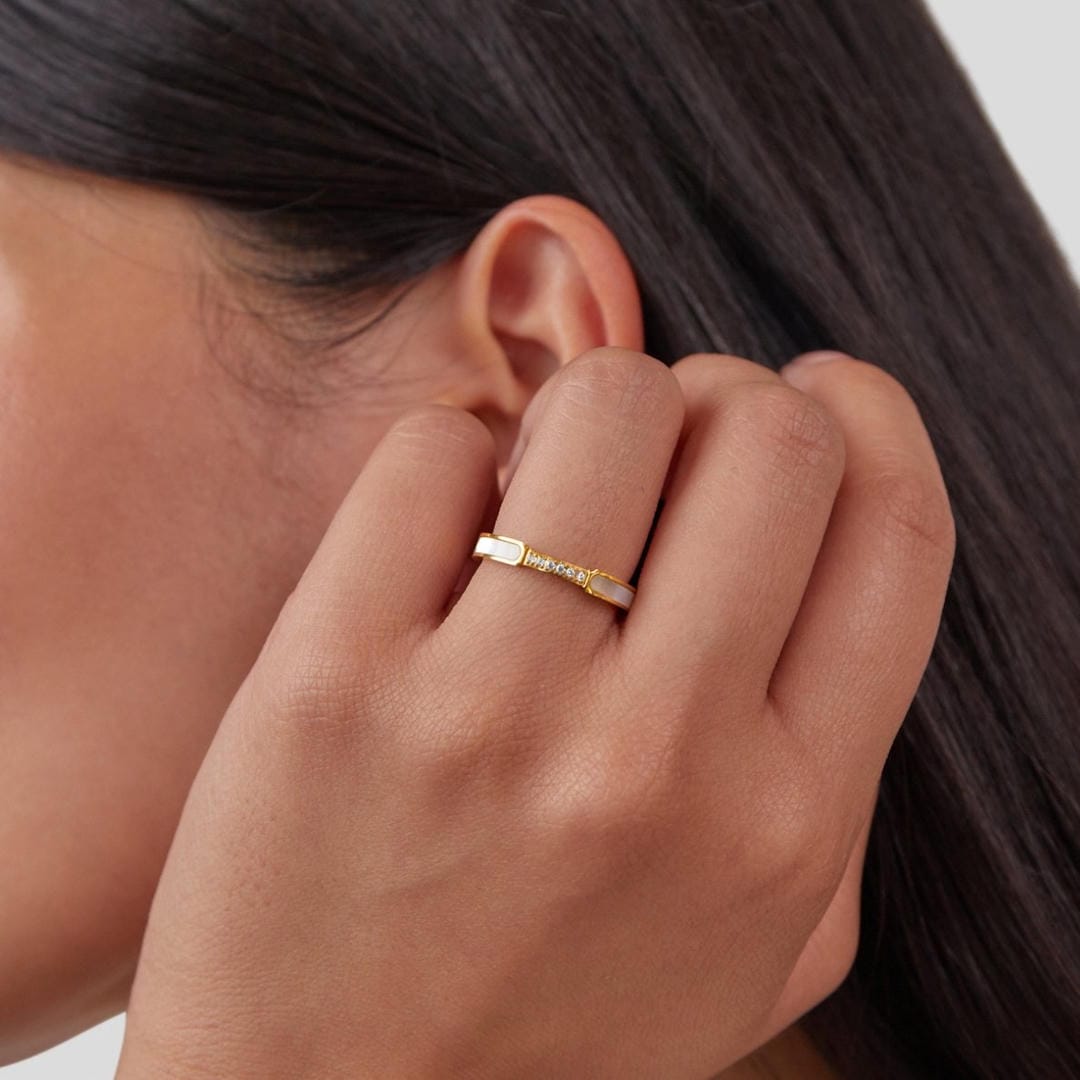 Anillo Armonía de Nácar y Cristal — Carmen, Lucía & Rocío