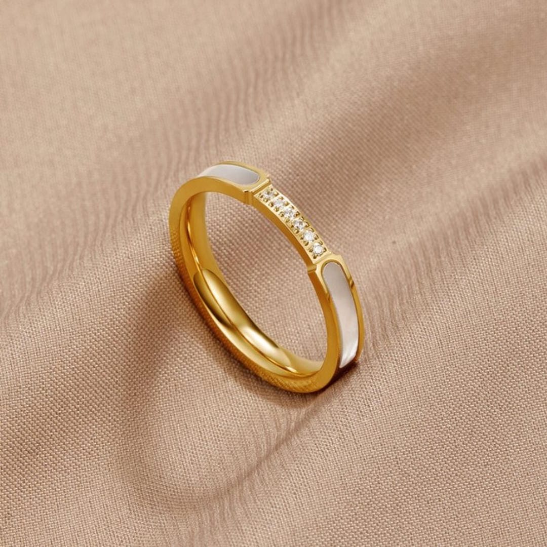 Anillo Armonía de Nácar y Cristal — Carmen, Lucía & Rocío