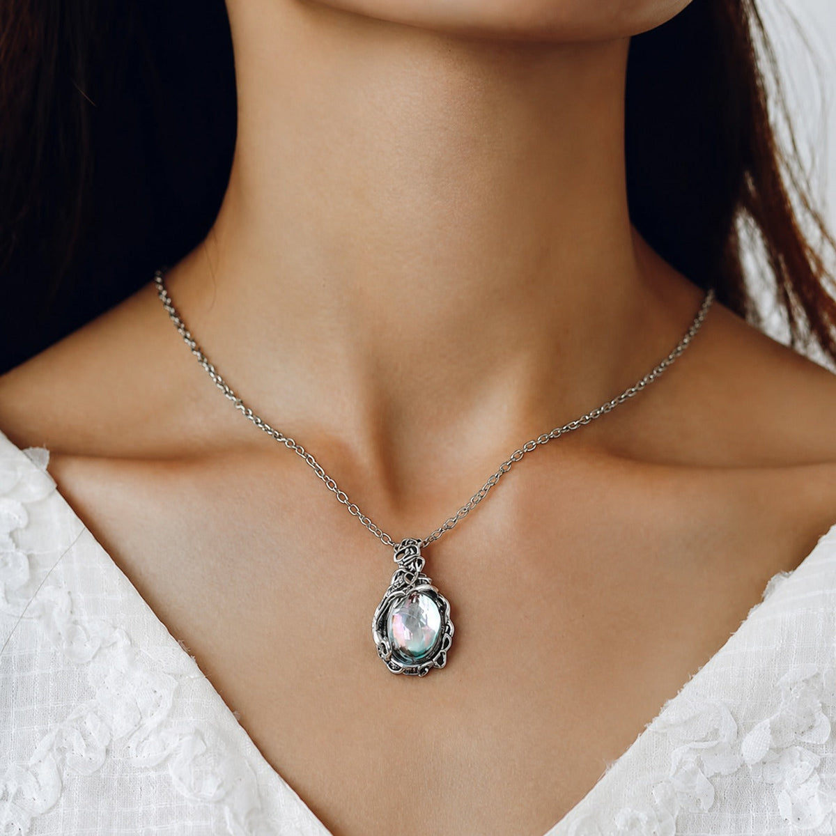 Collar de cuarzo aura de plata antigua – imagen 2