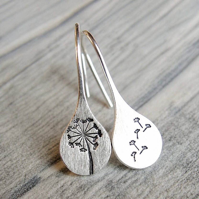 Pendientes de plata de ley con flor de diente de león