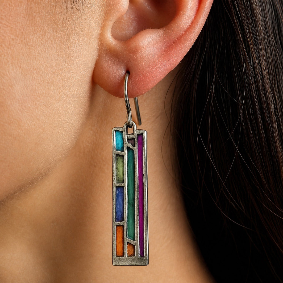 Pendientes plateados de colores clásicos – imagen 2