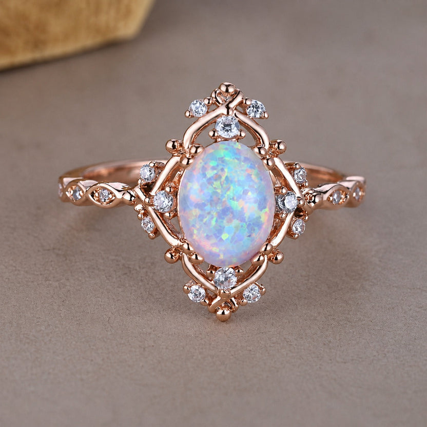 Anillo de ópalo con flor de rosa