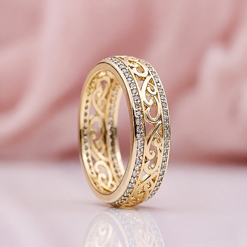 Anillo arquitectónico atrevido y protagonista