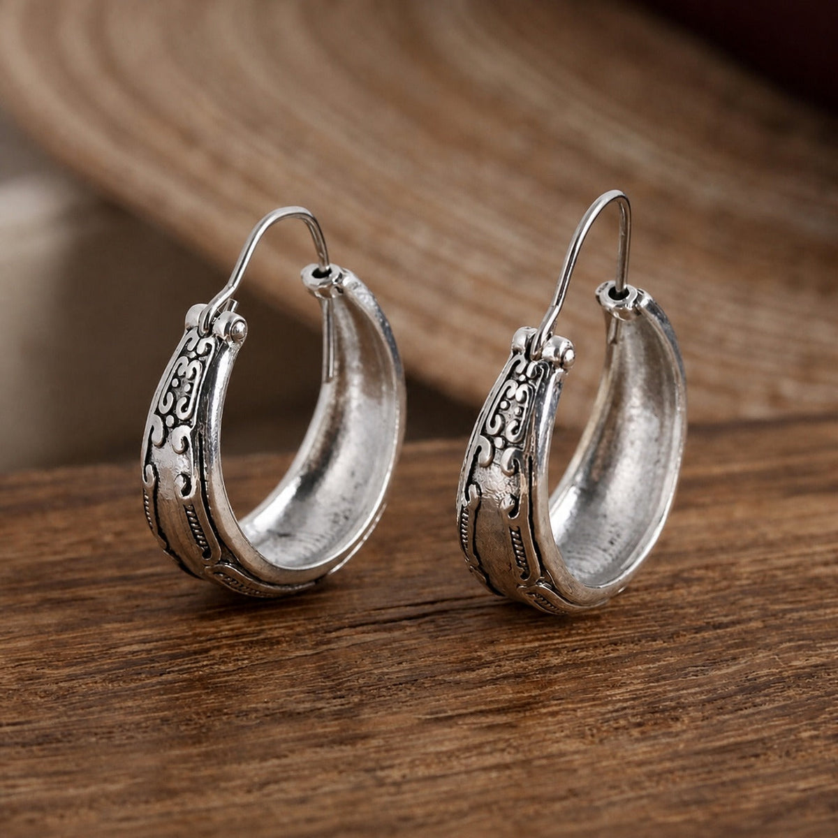 Pendientes plateados con mandala clásicos – imagen 2
