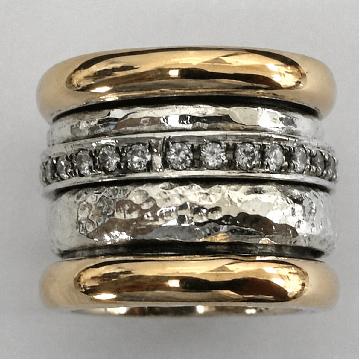 Anillo audaz Heritage en oro y plata