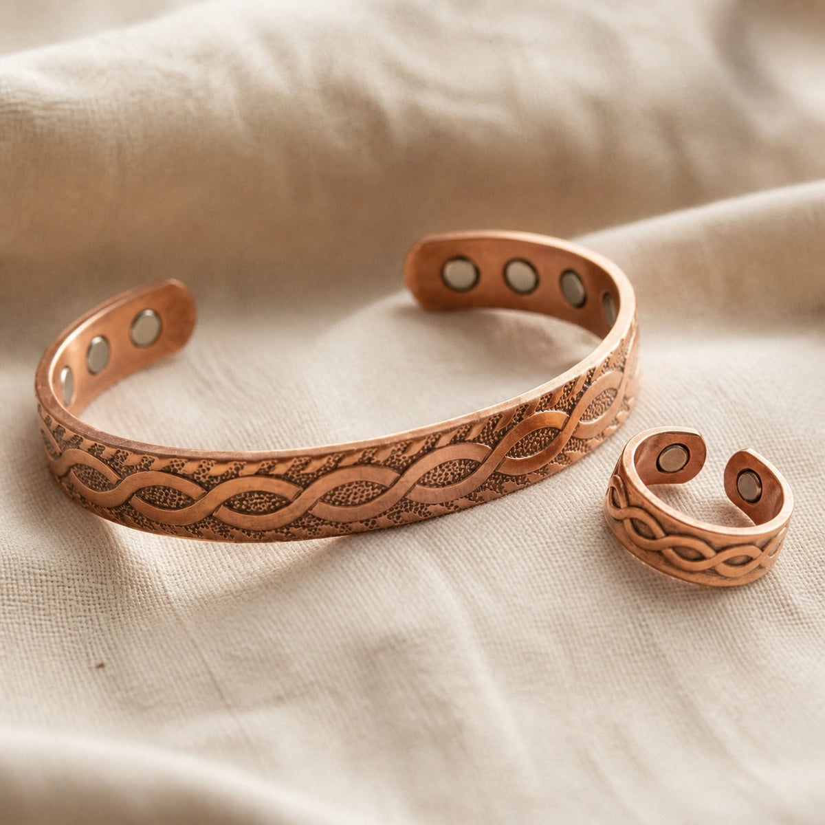 Set de cobre con nudo celeste