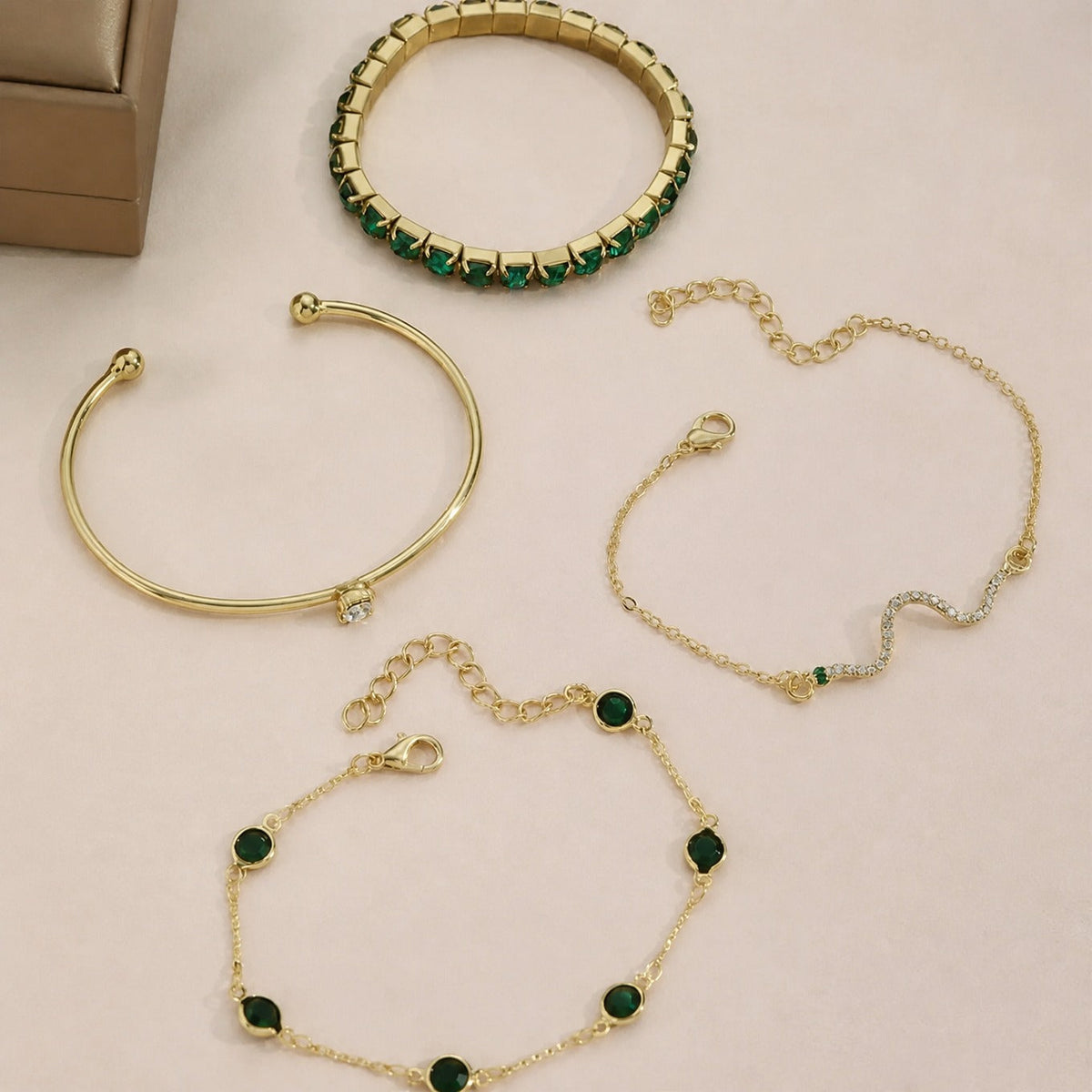 Set de pulseras vintage en verde esmeralda – imagen 4