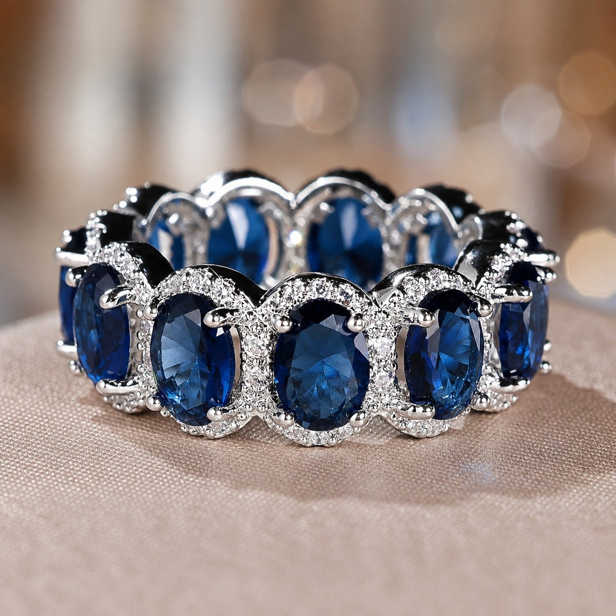 Anillo de óvalo de ónice y circonita en plata – imagen 2