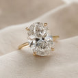 Anillo solitario ovalado celestial