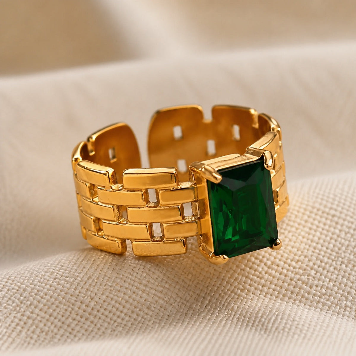 Anillo joya esmeralda Monarca