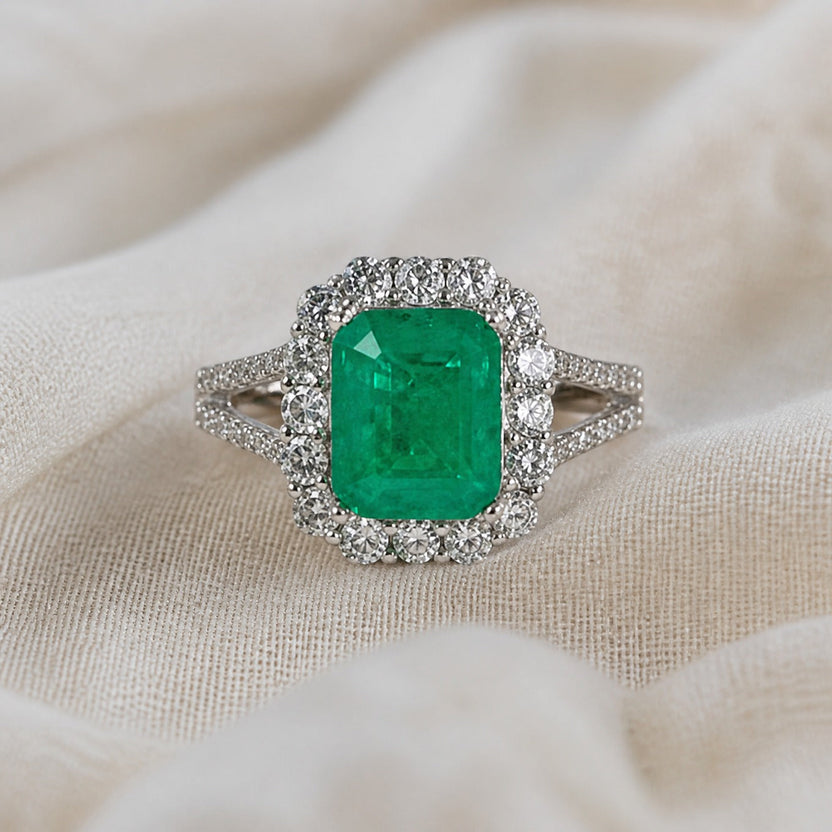 Anillo corona Emerald Regent