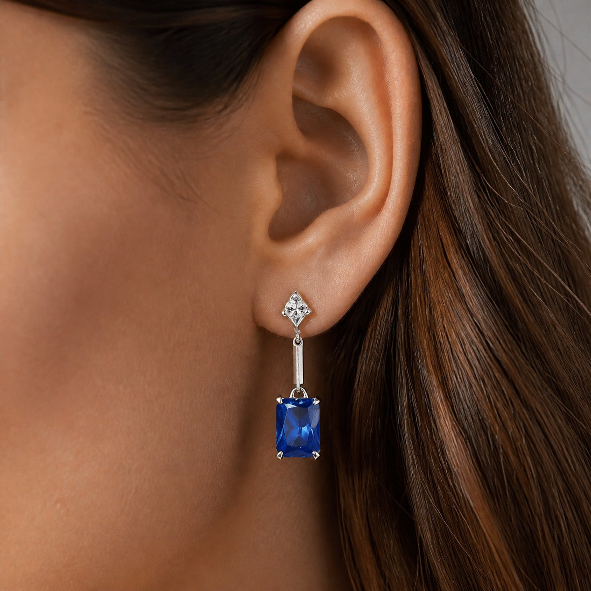 Pendientes colgantes azul zafiro