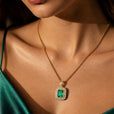 Collar bohemio dorado esmeralda
