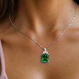 Collar Emerald Eternal de oro blanco