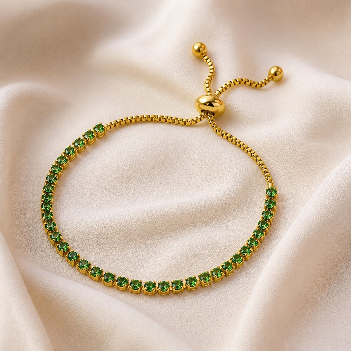 Brazalete de silueta esmeralda – imagen 2