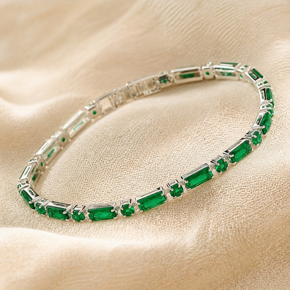 Pulsera tenis halo esmeralda – imagen 2