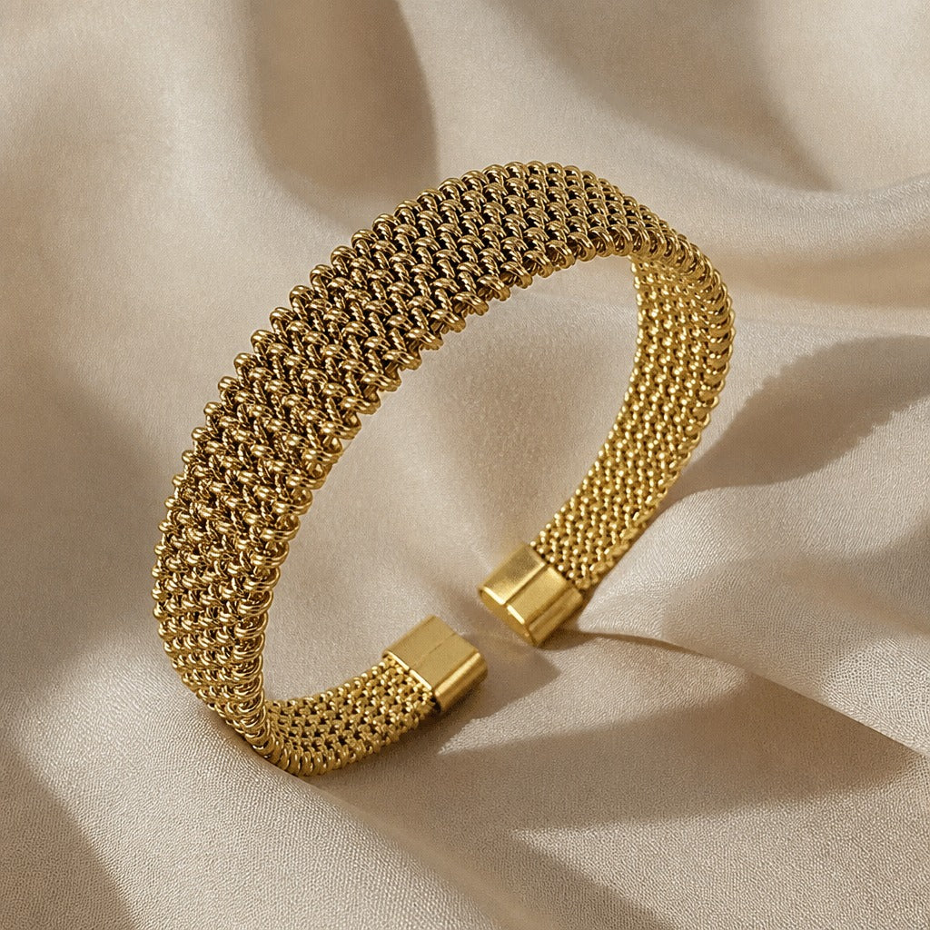 Brazalete dorado tejido imperial