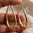 Pendientes de aro dorados majestuosos – imagen 2