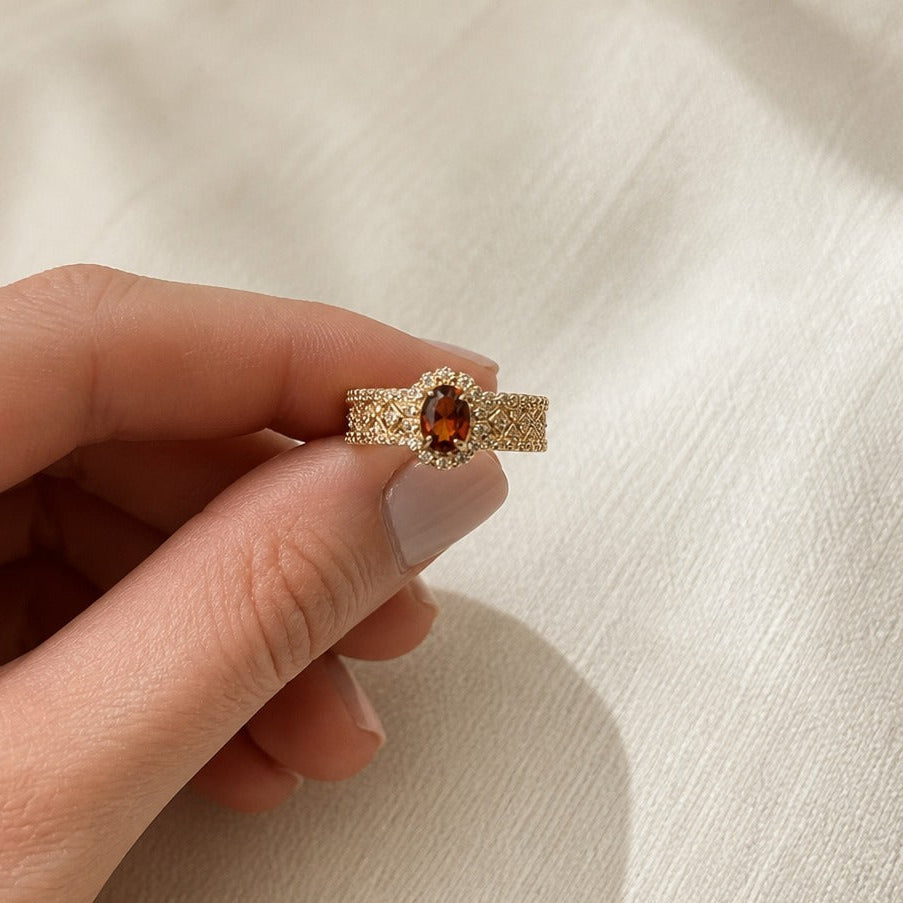 Anillo sofisticado de rubí protagonista – imagen 2