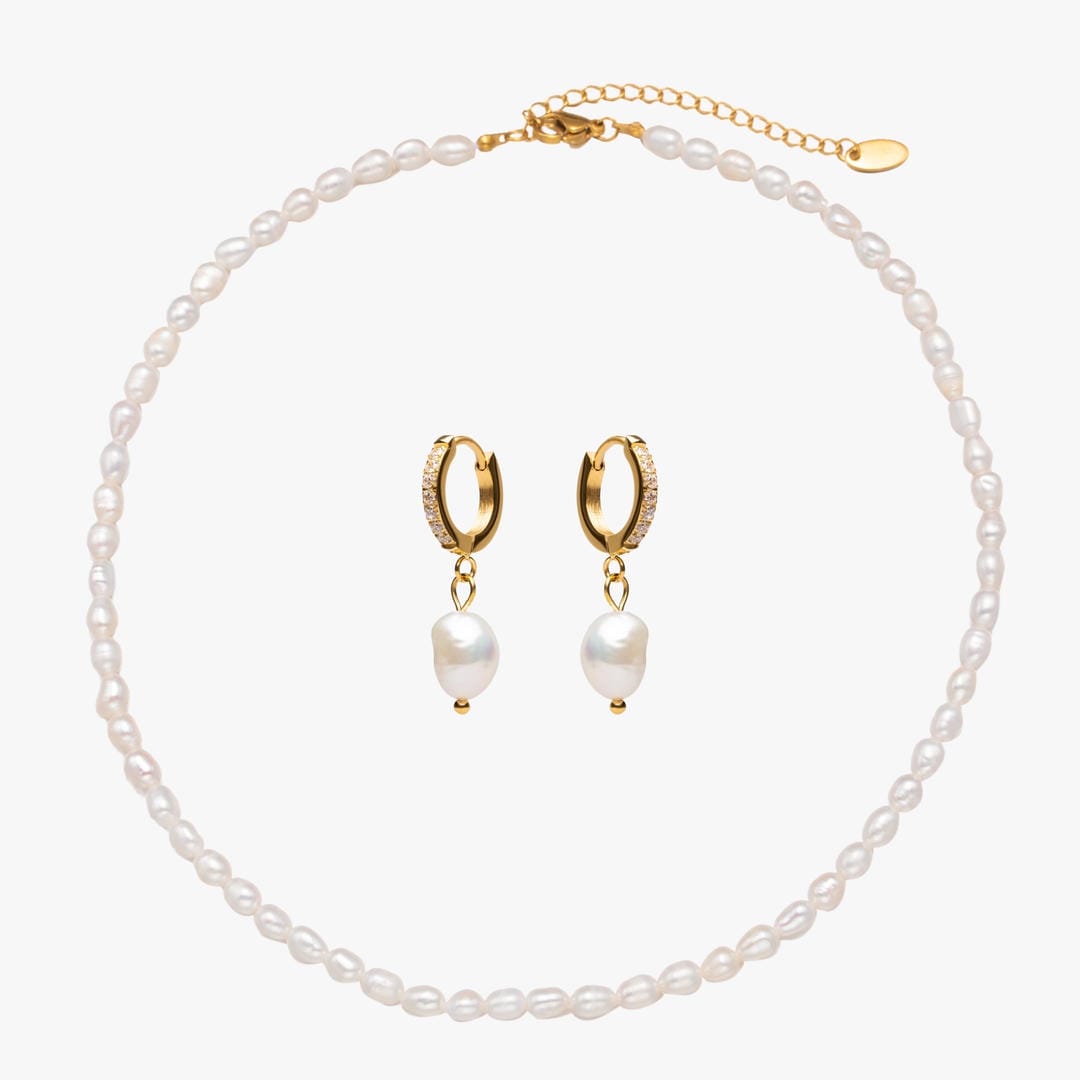Conjunto elegante de gargantilla y pendientes de aro con perlas — Carmen, Lucía & Rocío
